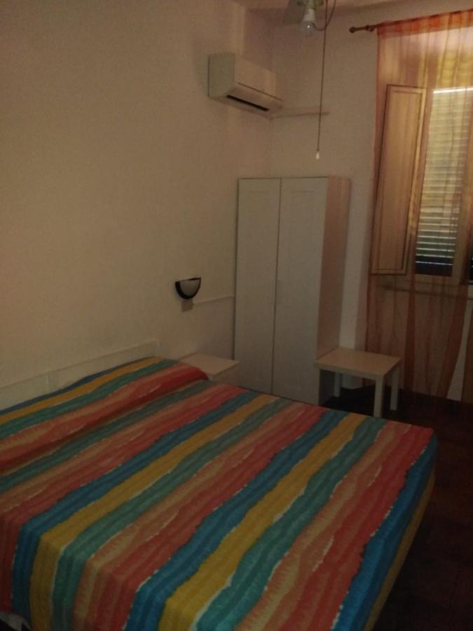 Albergo Cavour Self Check-In Livorno Exterior foto