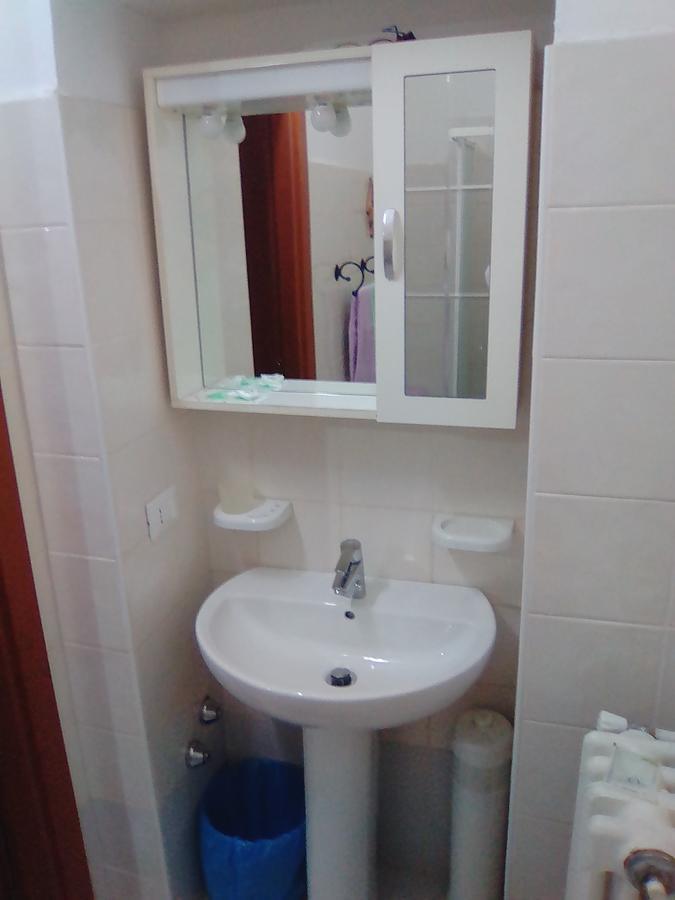 Albergo Cavour Self Check-In Livorno Exterior foto